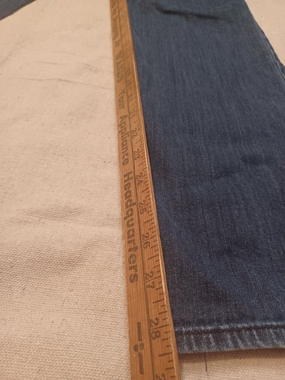 GAP Premium Straight Leg Jeans Women's Size 12/31 Short - Picture 7 of 8